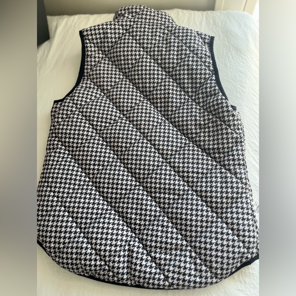 J Crew Herringbone Black & White Gold Vest Size XS - Picture 7 of 7